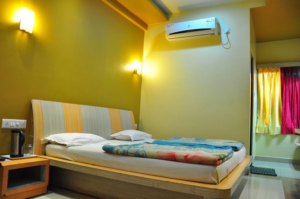 Hotel Oasis Mount Abu Buitenkant foto